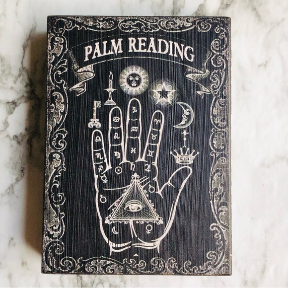 Palm Reading Hamsa Hand Sign - Picture 8 of 15